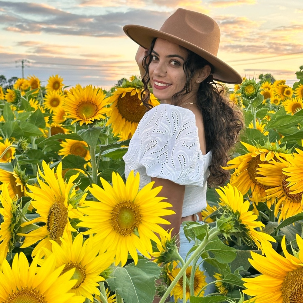 Meet your Posher, Natalie